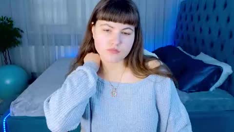 miss__poly online show from January 18, 2026, 8:18 am