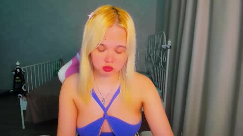 Snapshot of miss__selena chatting on February 21, 2026, 10:00 pm miss__selena online show from February 21, 2026, 10:00 pm