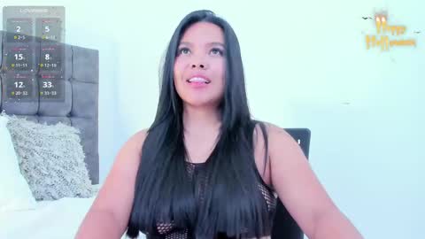 miss_aitana_ online show from October 9, 2025, 1:09 pm