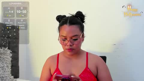 miss_aitana_ online show from October 23, 2025, 12:04 pm