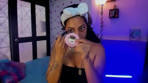 Akemi 3 online show from November 17, 2025, 1:06 pm