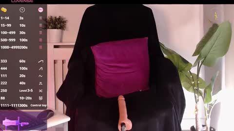 Angela online show from February 14, 2025, 12:36 pm