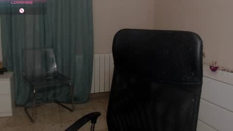 Snapshot of miss_angela3 chatting on July 1, 2026, 12:18 pm Angela online show from July 1, 2026, 12:18 pm