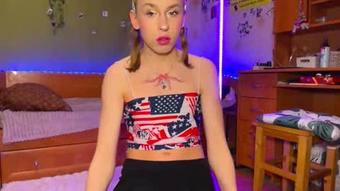 Snapshot of miss_barbie1 chatting on March 5, 2026, 4:14 pm Anya online show from March 5, 2026, 4:14 pm