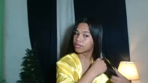 Snapshot of miss_bellah chatting on October 22, 2025, 11:37 pm Bellah online show from October 22, 2025, 11:37 pm