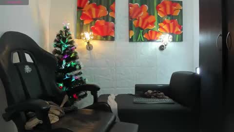 Clare PocaHose online show from December 21, 2025, 4:58 pm