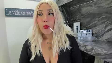 Danika online show from November 4, 2025, 10:58 am