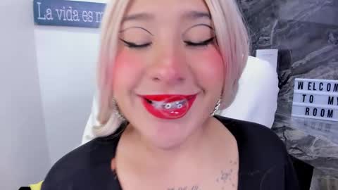 Danika online show from January 12, 2026, 11:04 am