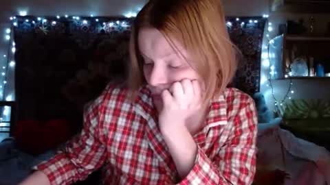 Elis online show from March 3, 2025, 6:55 pm