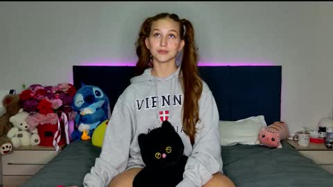 Emily online show from November 6, 2025, 5:36 pm