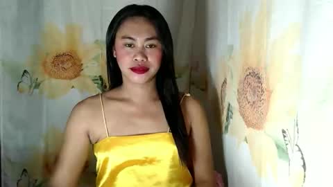 Snapshot of miss_eva2025 chatting on May 22, 2026, 10:43 am Eva online show from May 22, 2026, 10:43 am
