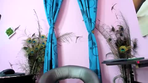 Monica Patricia online show from October 22, 2025, 10:26 am