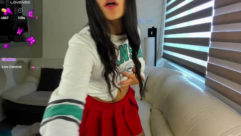 Snapshot of miss_ginebra_1 chatting on February 3, 2025, 3:59 pm insta online show from February 3, 2025, 3:59 pm