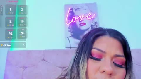 miss_horney online show from September 23, 2025, 6:11 pm