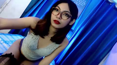 miss_hornydoll online show from January 12, 2025, 1:21 am