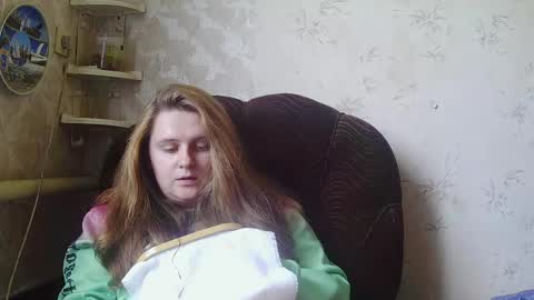 Snapshot of miss_iriss chatting on May 28, 2026, 9:39 am Miss Iriss online show from May 28, 2026, 9:39 am
