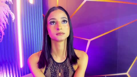 Snapshot of miss_isa19 chatting on May 11, 2026, 4:04 pm miss_isa19 online show from May 11, 2026, 4:04 pm
