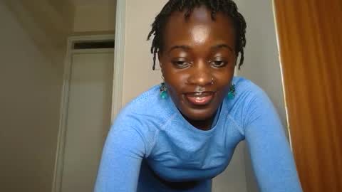 SensuElle  WHAT I DONT SHOW HERE... YOULL ONLY SEE IN PRIVATE  online show from November 7, 2025, 1:33 pm