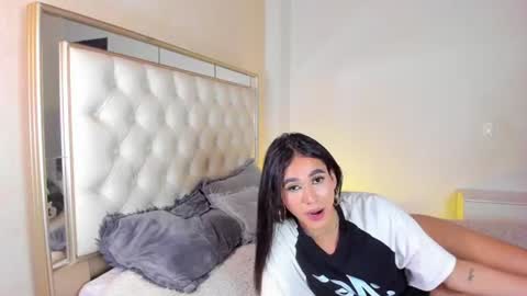 miss_khalifadoll online show from June 24, 2026, 3:49 am