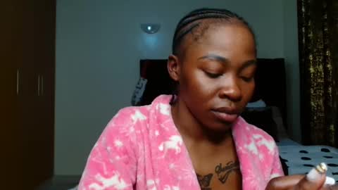 Miss Kiarrafit online show from December 16, 2024, 9:09 pm