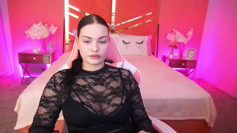 miss_kiitty online show from December 5, 2025, 8:45 am