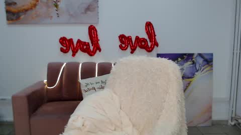 miss_kiten online show from February 21, 2025, 8:49 pm