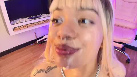 Miss koko online show from November 14, 2025, 10:51 pm