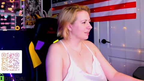 Snapshot of miss_lisaa chatting on April 27, 2026, 3:48 am miss_lisaa online show from April 27, 2026, 3:48 am