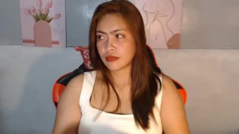 Snapshot of miss_lyve chatting on July 8, 2026, 2:54 pm itsme lyve online show from July 8, 2026, 2:54 pm