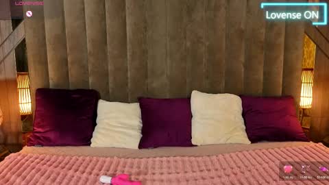   online show from April 12, 2026, 6:29 am