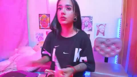 MEGG online show from January 13, 2026, 1:44 am