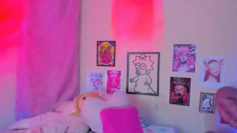 MEGG online show from January 14, 2026, 10:03 pm