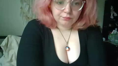 Snapshot of miss_miseryxo chatting on April 30, 2026, 12:11 pm bri online show from April 30, 2026, 12:11 pm