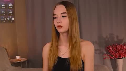 Nicole online show from September 24, 2025, 11:52 pm