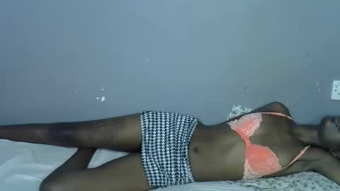 miss_pretty1 online show from December 3, 2025, 11:03 pm