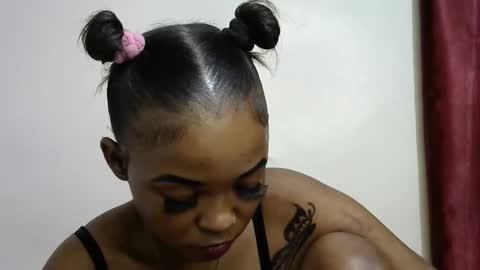 miss_rihanna2 online show from September 11, 2025, 3:12 pm