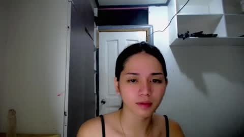 Snapshot of miss_rona_xoxo chatting on July 23, 2026, 12:03 pm Rona online show from July 23, 2026, 12:03 pm