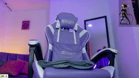 Snapshot of miss_scarllet chatting on June 12, 2026, 1:10 pm 100 thumbs up online show from June 12, 2026, 1:10 pm