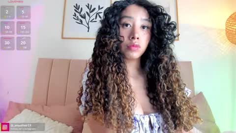 Amy Olivera online show from February 8, 2025, 11:55 am