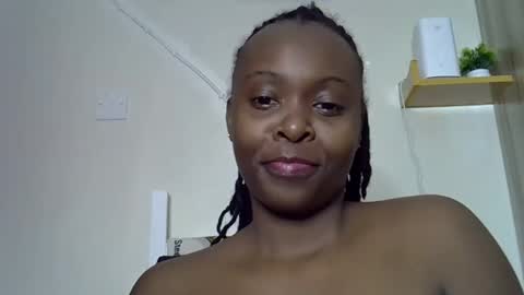 Miss  online show from November 24, 2025, 9:25 pm