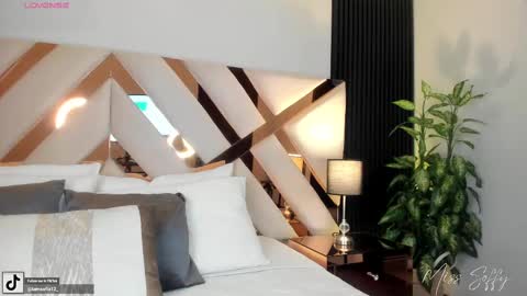 Sofia Alvarez online show from March 11, 2025, 11:44 am