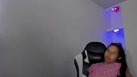 Snapshot of miss_sparkle666 chatting on November 30, 2025, 4:49 am miss_sparkle666 online show from November 30, 2025, 4:49 am