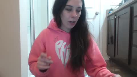 Bella online show from January 16, 2025, 2:09 am