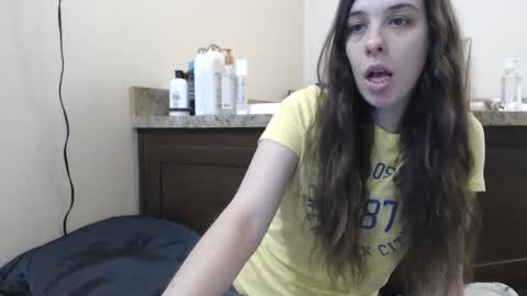 Bella online show from February 7, 2025, 4:03 pm