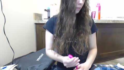 Bella online show from February 15, 2025, 12:59 am