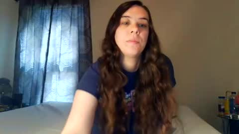 Bella online show from June 27, 2026, 3:50 pm