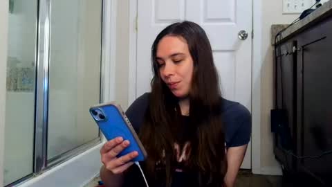 Bella online show from July 3, 2026, 1:23 am