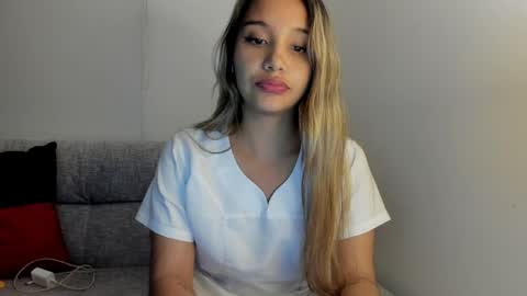 Snapshot of miss_taniac chatting on May 23, 2026, 1:33 am Miss Taniac online show from May 23, 2026, 1:33 am