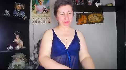 Snapshot of miss_tasha_kom chatting on May 14, 2026, 6:20 am miss_tasha_kom online show from May 14, 2026, 6:20 am