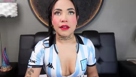 Vaiolette online show from May 30, 2026, 11:29 am